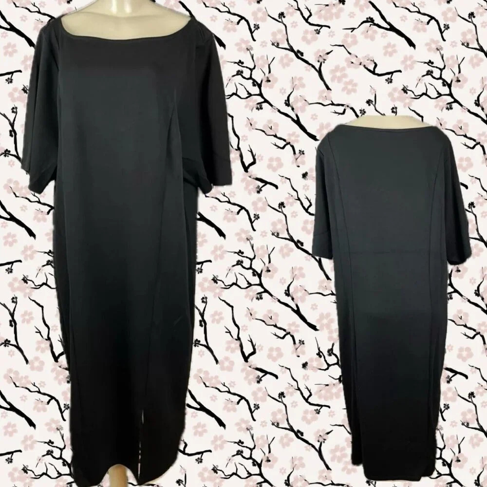 Torrid Plus 4 Black Round Neck Slit Front Half Sleeve Form-Fitting Midi Dress
